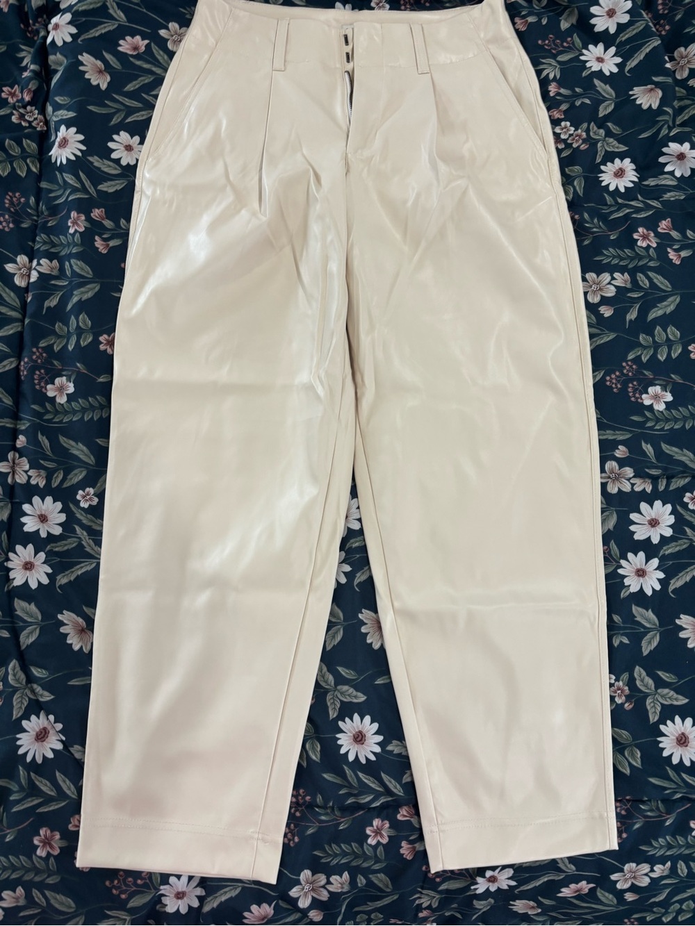 a new day Pleated Chinos in Cream